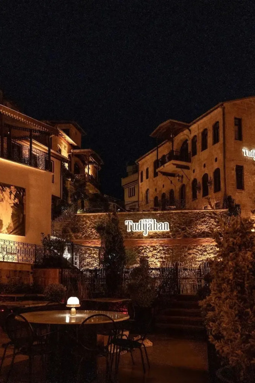 Tudyahan 1874 Hotel