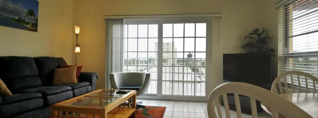 Fort Lauderdale Yacht and Beach Club 416