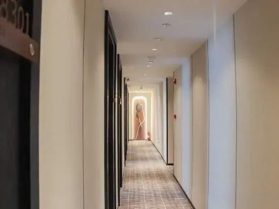 Super 8 Collection Hotel (Beijing Tiantongyuan South Subway Station Yellow River Convention Center)