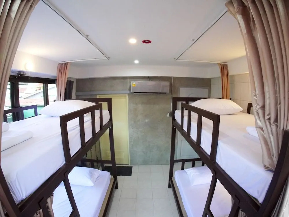 Bed De Bell Hostel