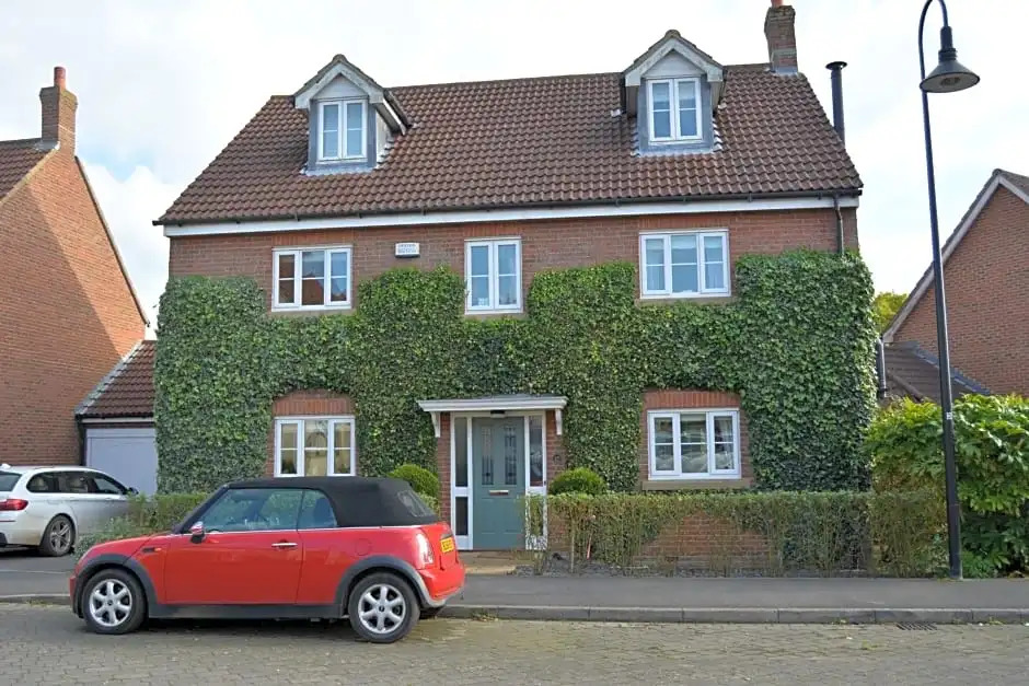 Walton Crescent