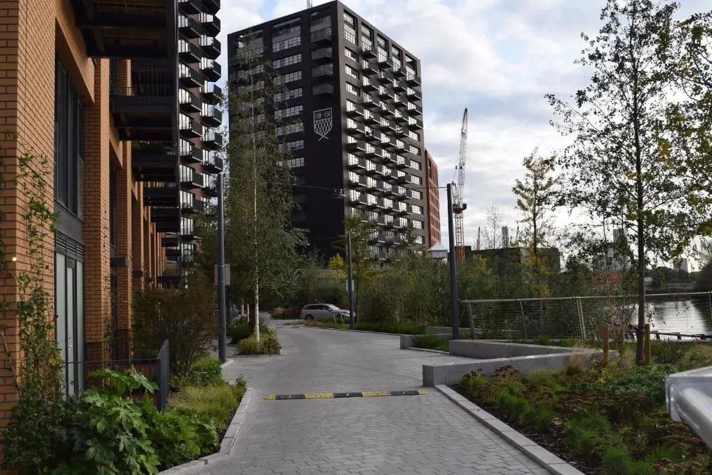 London City Island 3 Bedroom Luxury Apartments, Canary Wharf