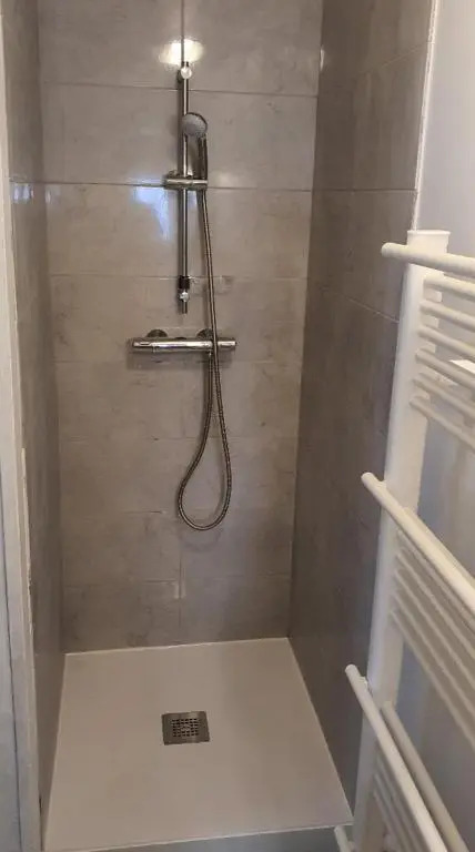 Appartement entier 35M2 Avenue Emile Zola