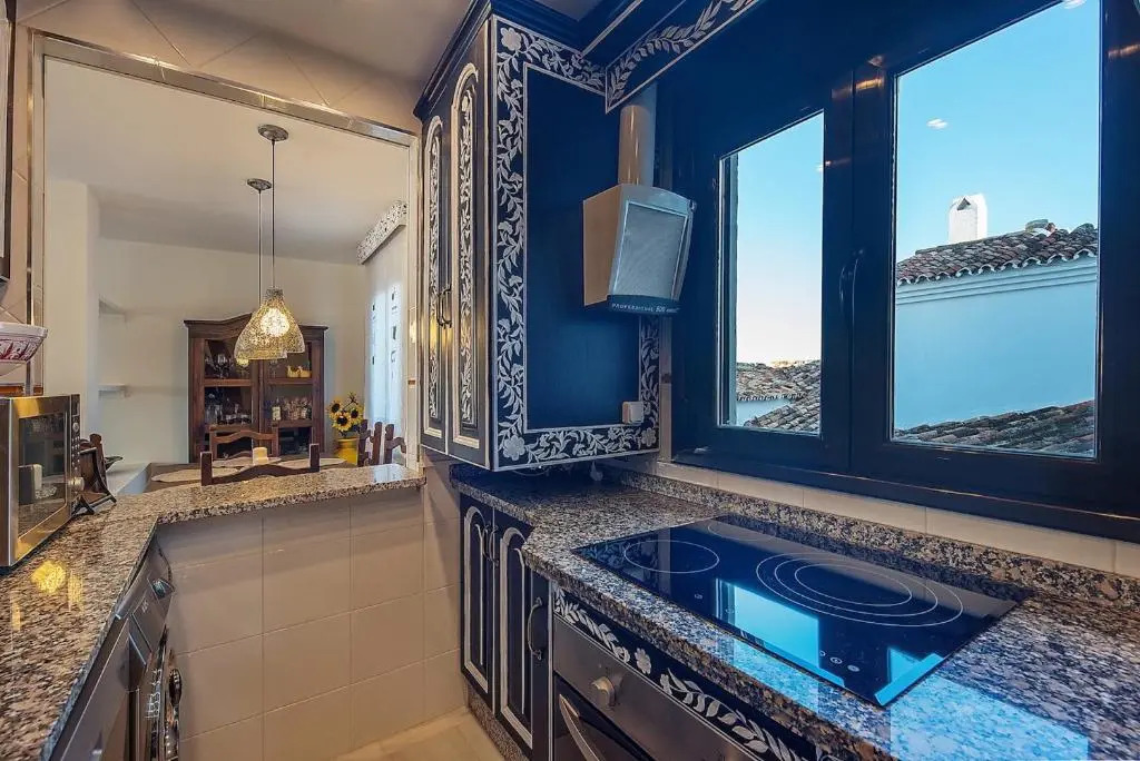 Sea View Puerto Banús Apt Sauna + Parking - Rdr165