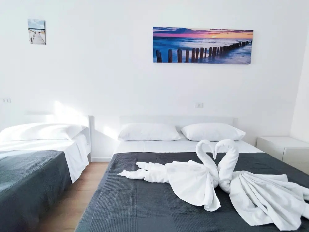 Modern Apartment Near the Beach