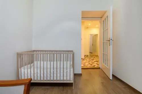 AMAVI Kozi Apartment