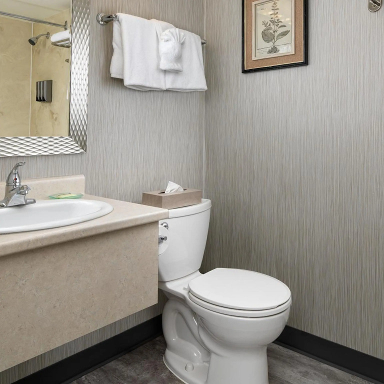Huntingdon Hotel and Suites