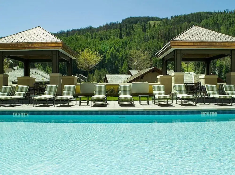 3 BR Ritz-Carlton Residence with Valley Views by RedAwning - Save 20% on 7+ Nights!