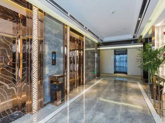 Shangjing Full Seasons Hotel