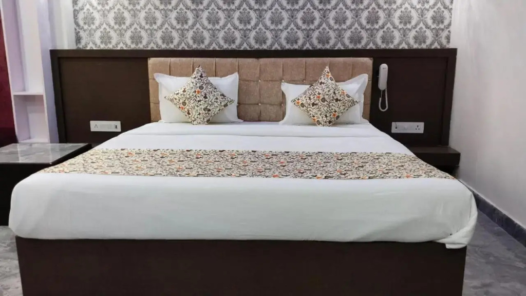 Hotel Bagga Kuteer