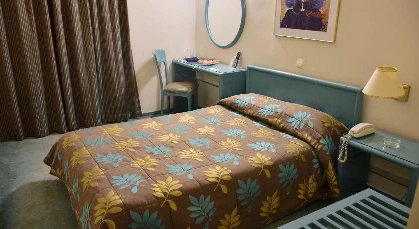 Hotel Galaxias