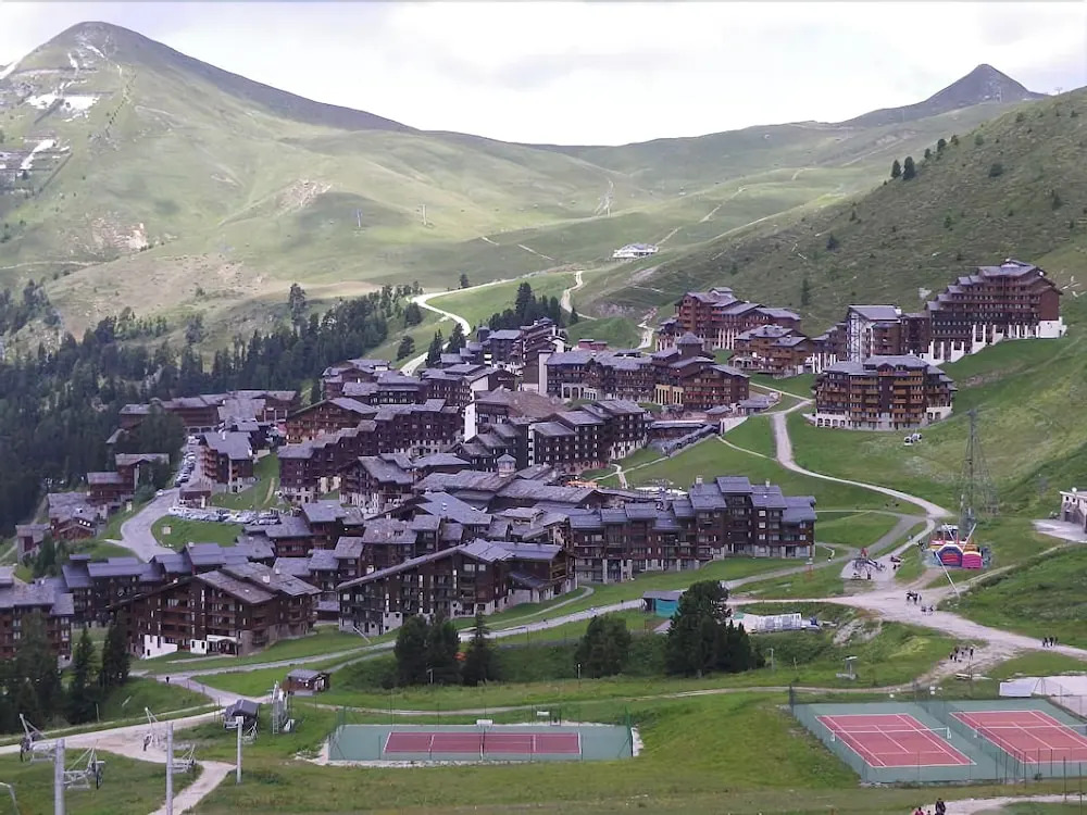 Belle Plagne Open Plan Studio for 4 People of 23 Mâ², Refurnished, on the Slopes Lc420