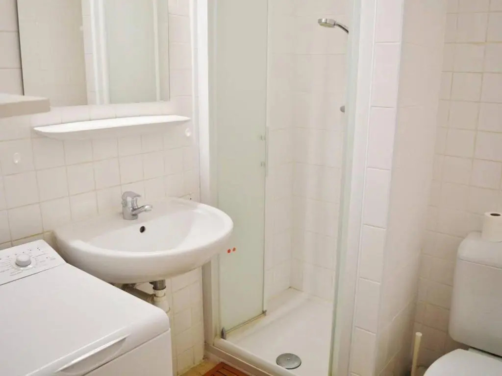 Appartement Le Lavandou, 2 pièces, 4 personnes - FR-1-251-210