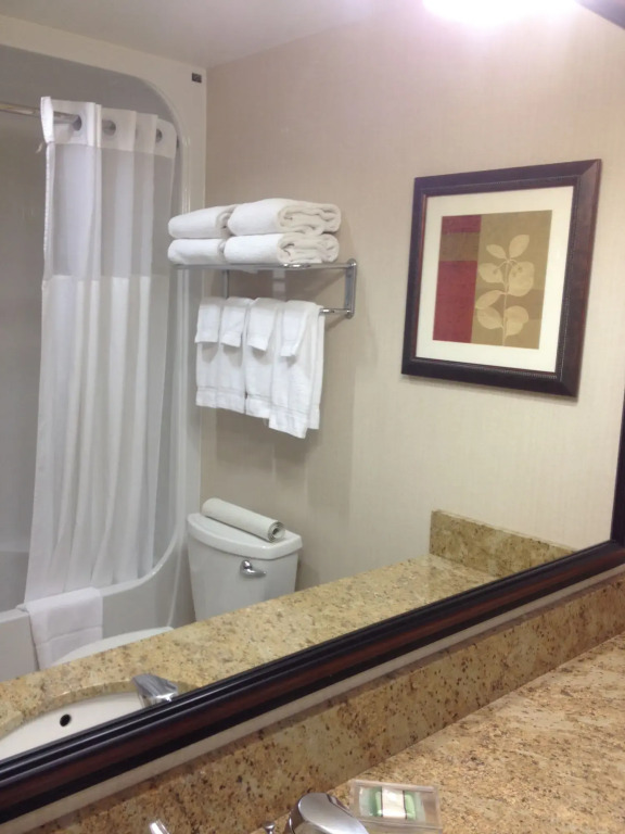 Country Inn & Suites by Radisson, Calgary-Northeast