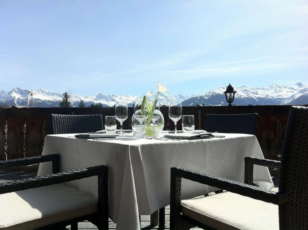 Hostellerie du Pas de lOurs "Relais et Châteaux"