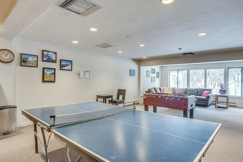 Remodeled Vail Condo w/ Hot Tub Access!