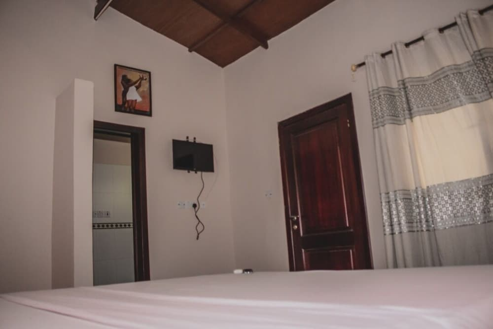Ogo Lodge