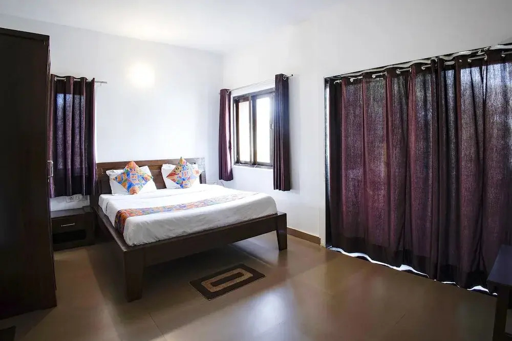 Fabhotel Comfort Stays