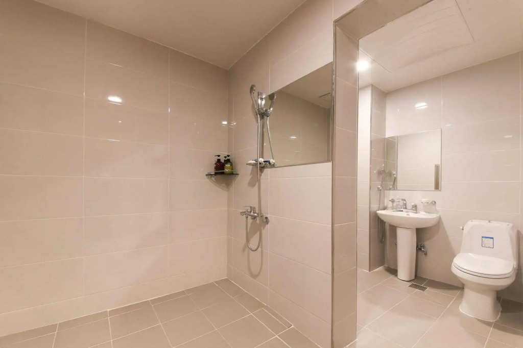 CC Business Hotel