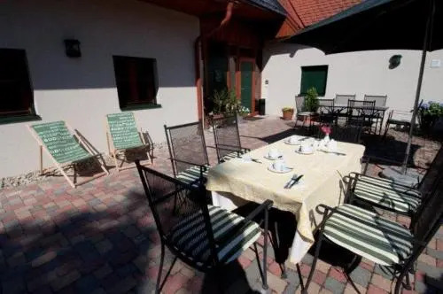 Hotel Garni Winzerhof Hödl