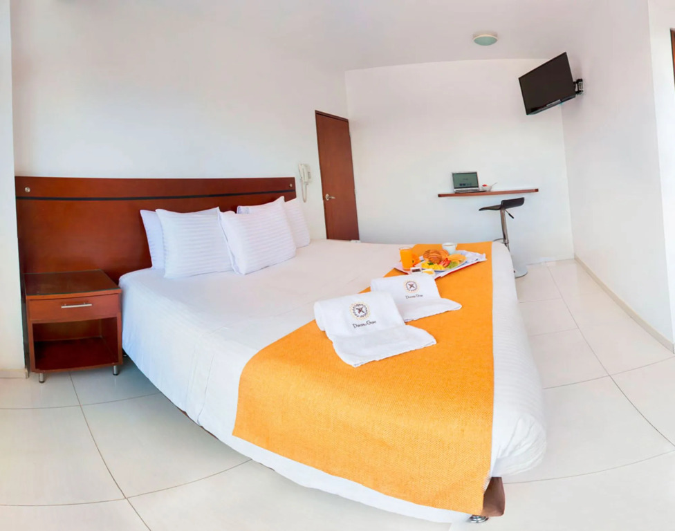 Hotel Dorado Gold