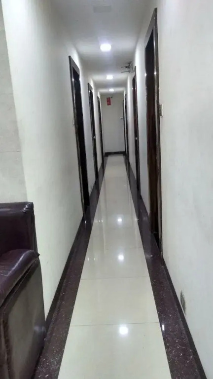 Hotel Plaza Mumbai