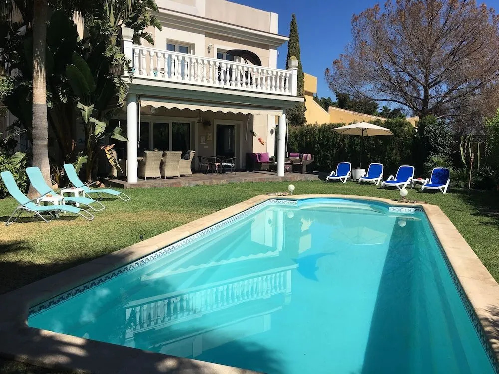 Villa Paraisos