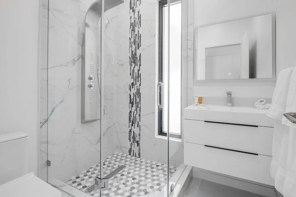 Coral Ridge Playtime - Gorgeous Private Pool Home Close To Everything! 3 Bedroom Townhouse by Redawning
