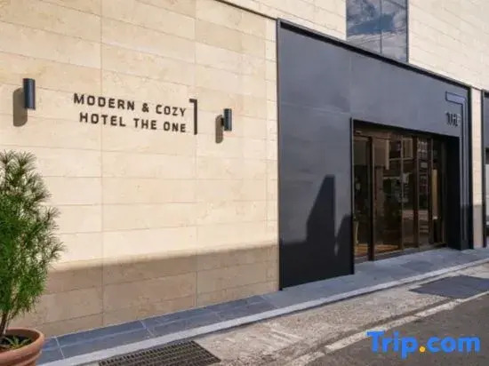 Theone Hotel