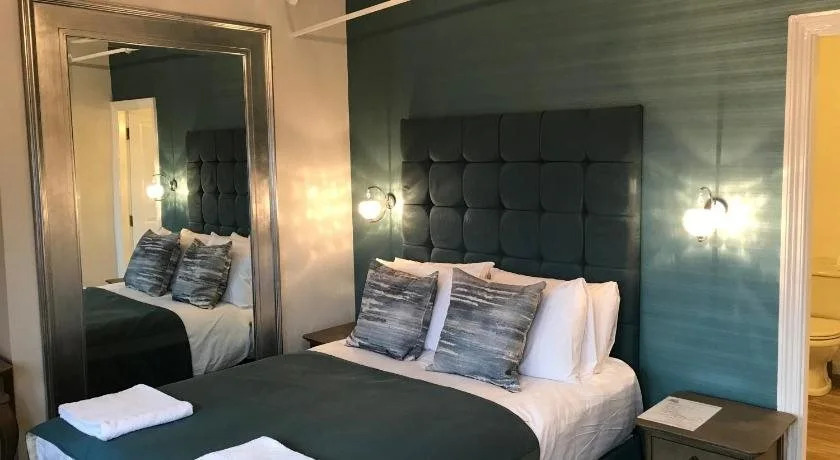 St.Lawrence Hotel