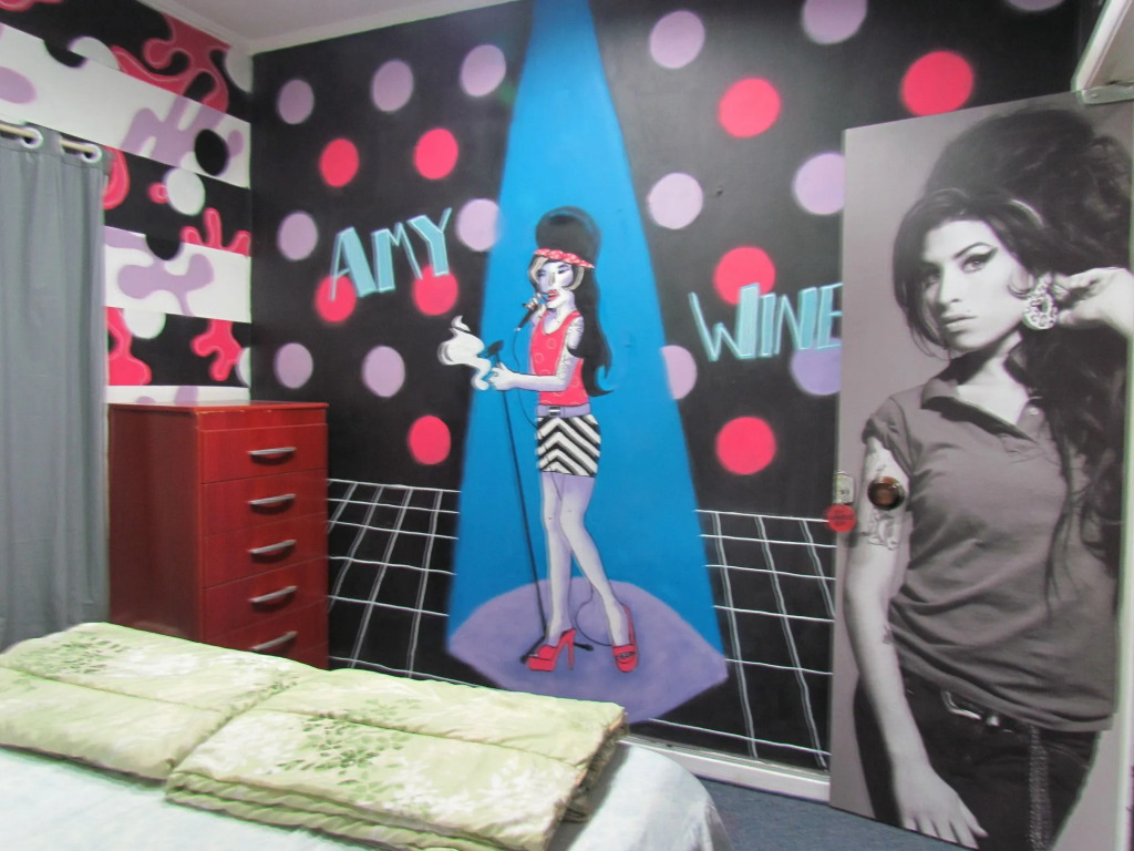Vila Rock Hostel - Secure Neighborhood, Near Metro, Nubank Allianz Parque, Vila Madalena, Av Paulista, easy access to Morumbis and Autódromo Interlagos
