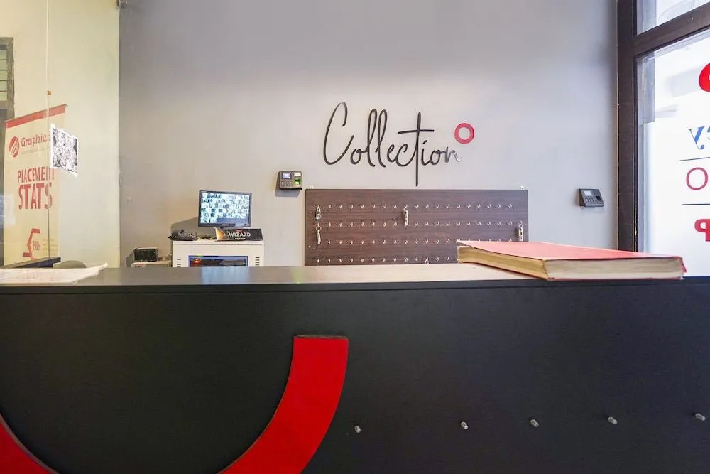 Oyo Flagship 46230 Atta Market