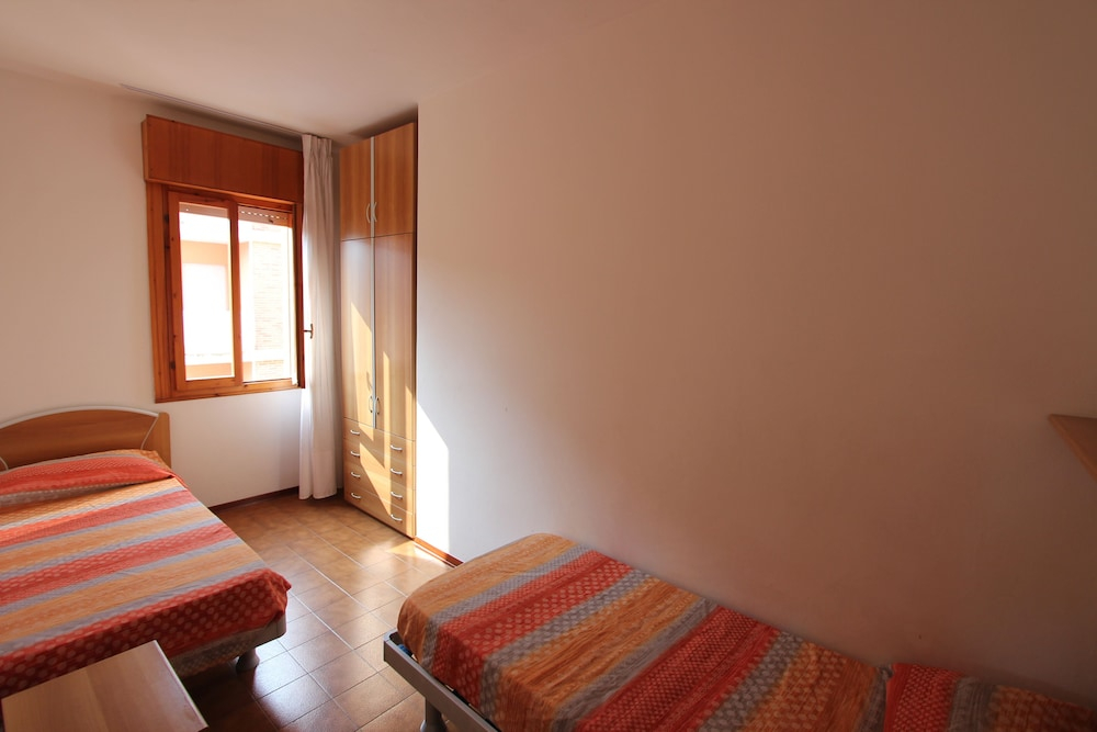 Comfortable Apartment by the sea