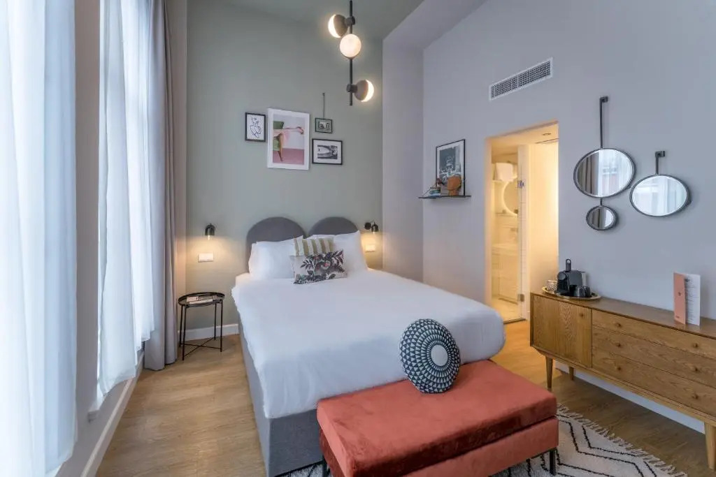 FINCH Boutique Hotel, downtown