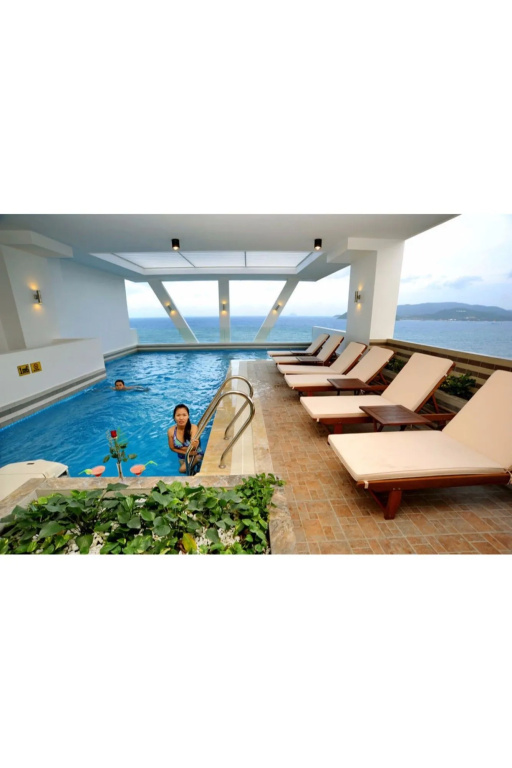 Dendro beachfront Hotel