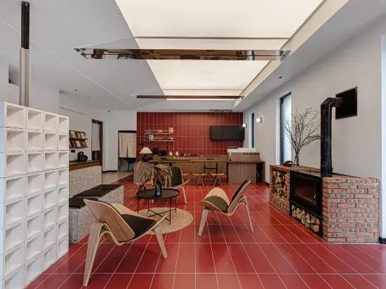 ELEVEN Designer Homestay