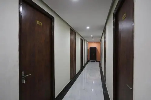 OYO 19122 Mastana Palace