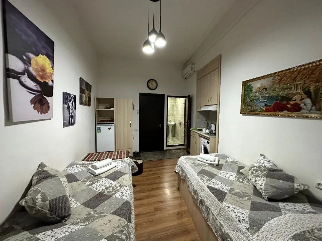 Leselidze Guest House