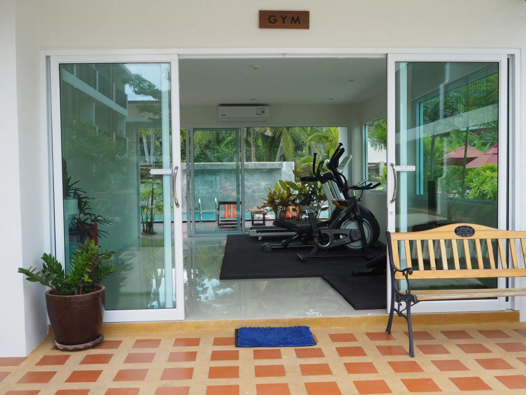 Crystal Lamai Hotel