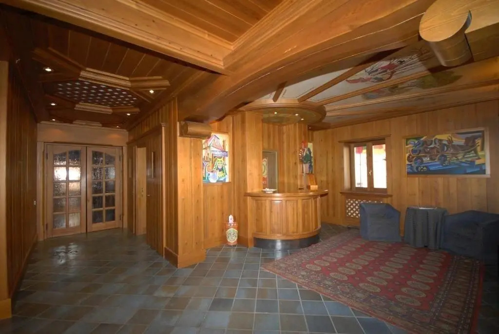 RESIDENCE SERRADA