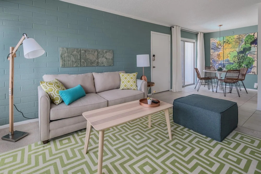 2BR Scottsdale Apartment by WanderJaunt