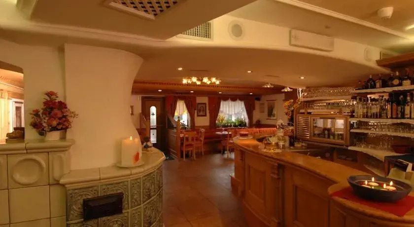 Hotel Alpino