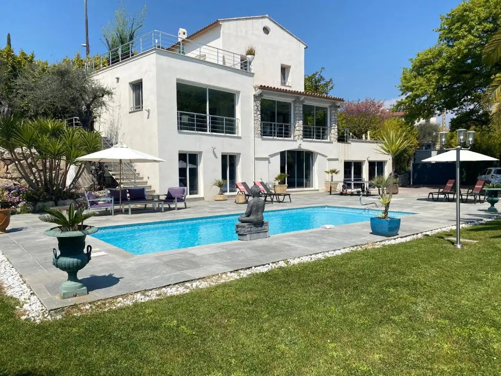 Diamond Villa 5 Star - NICE