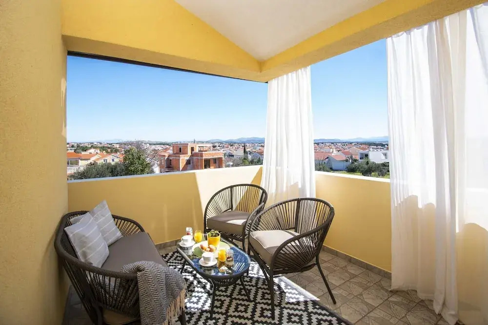 2-bedroom Coastal Apartment in Vodice