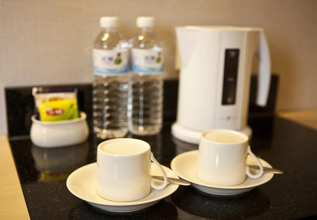 E-House Hotel