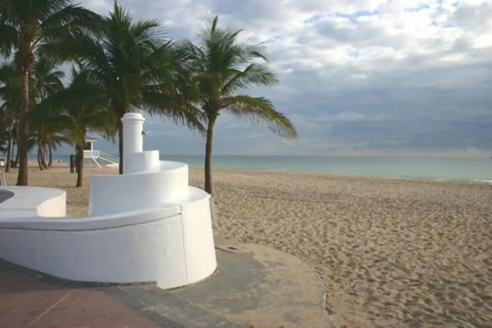 Beach Side 3010