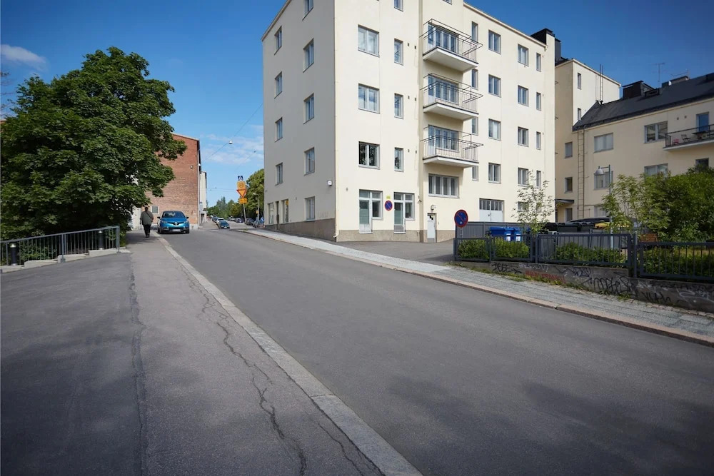 WeHost Sturenkatu 23