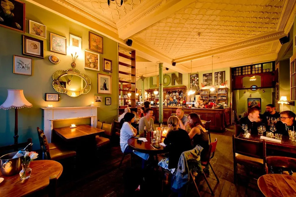 The Red Lion Hotel