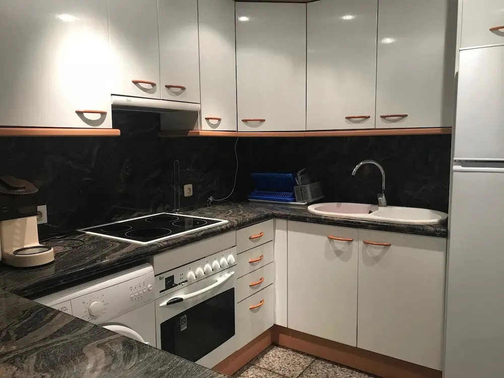 Casa Adosada Mart La Dorada con Piscina Comunitaria - 103D