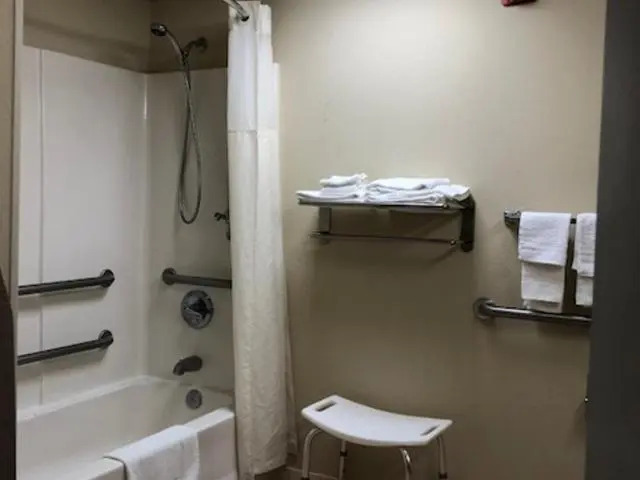 Inn at Clinton